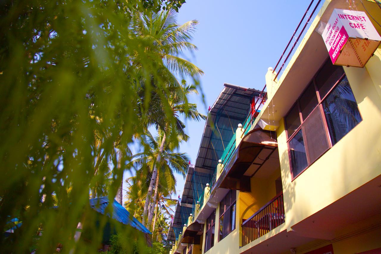Panchavadi Ayurvedic Beach Resort Varkala Exterior foto
